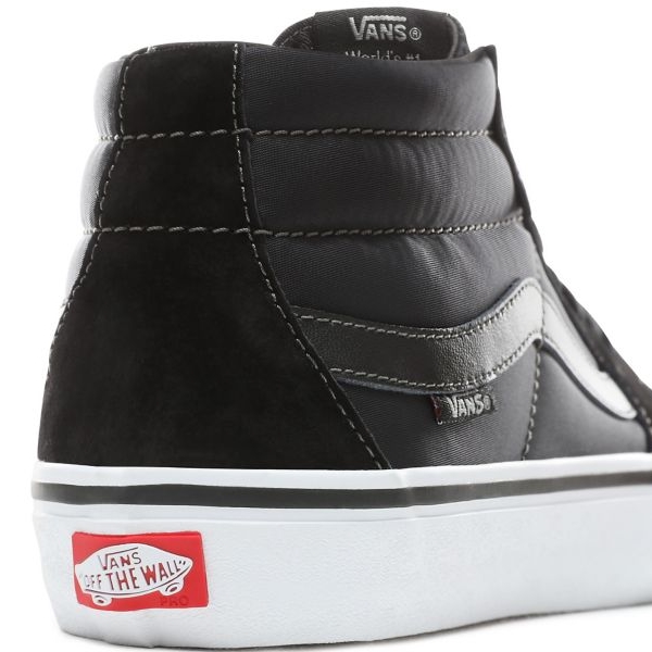 sk8 mid pro anti hero